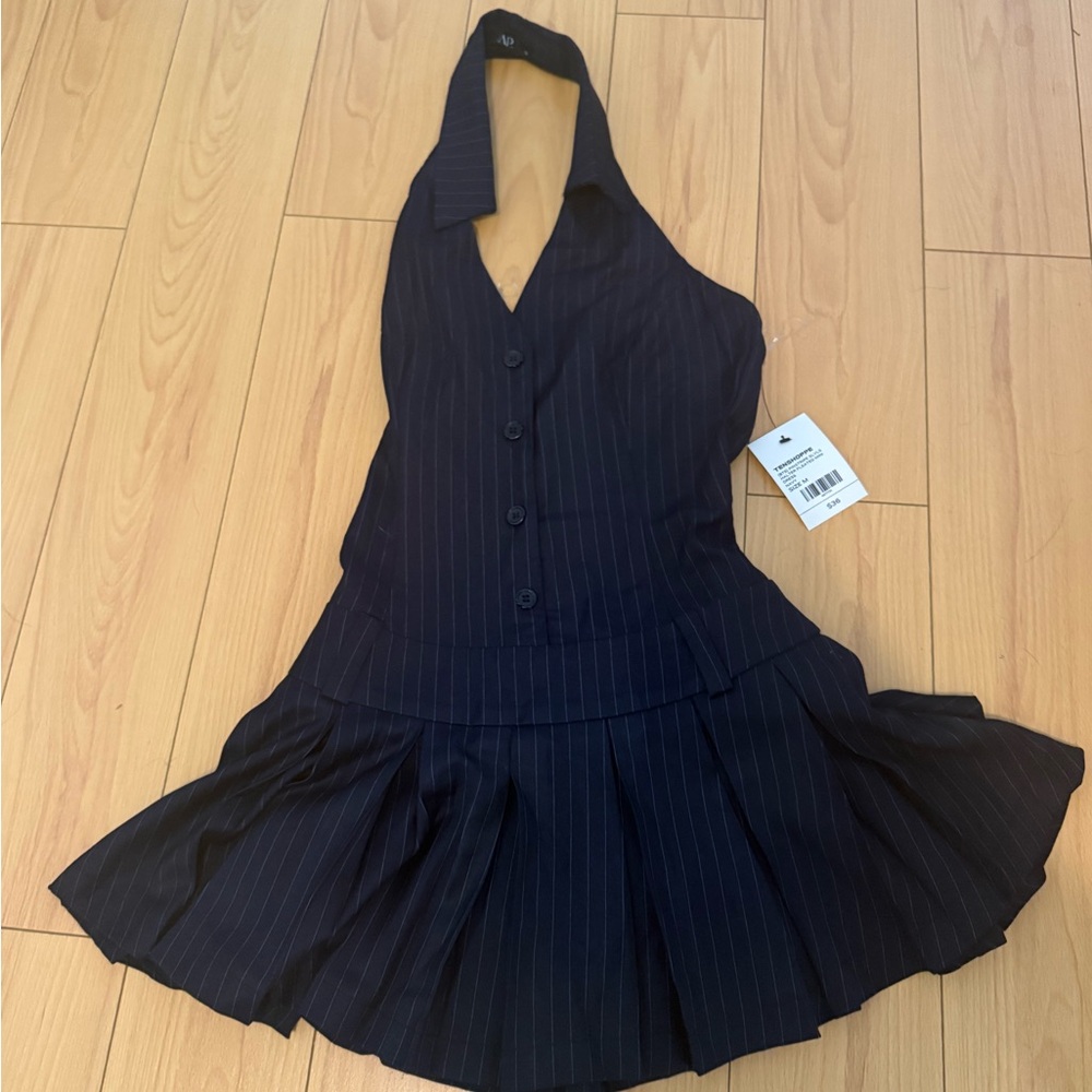 Tenshoppe Pinstripe Halter Pleated Mini Dress | Navy | Size M | NWT